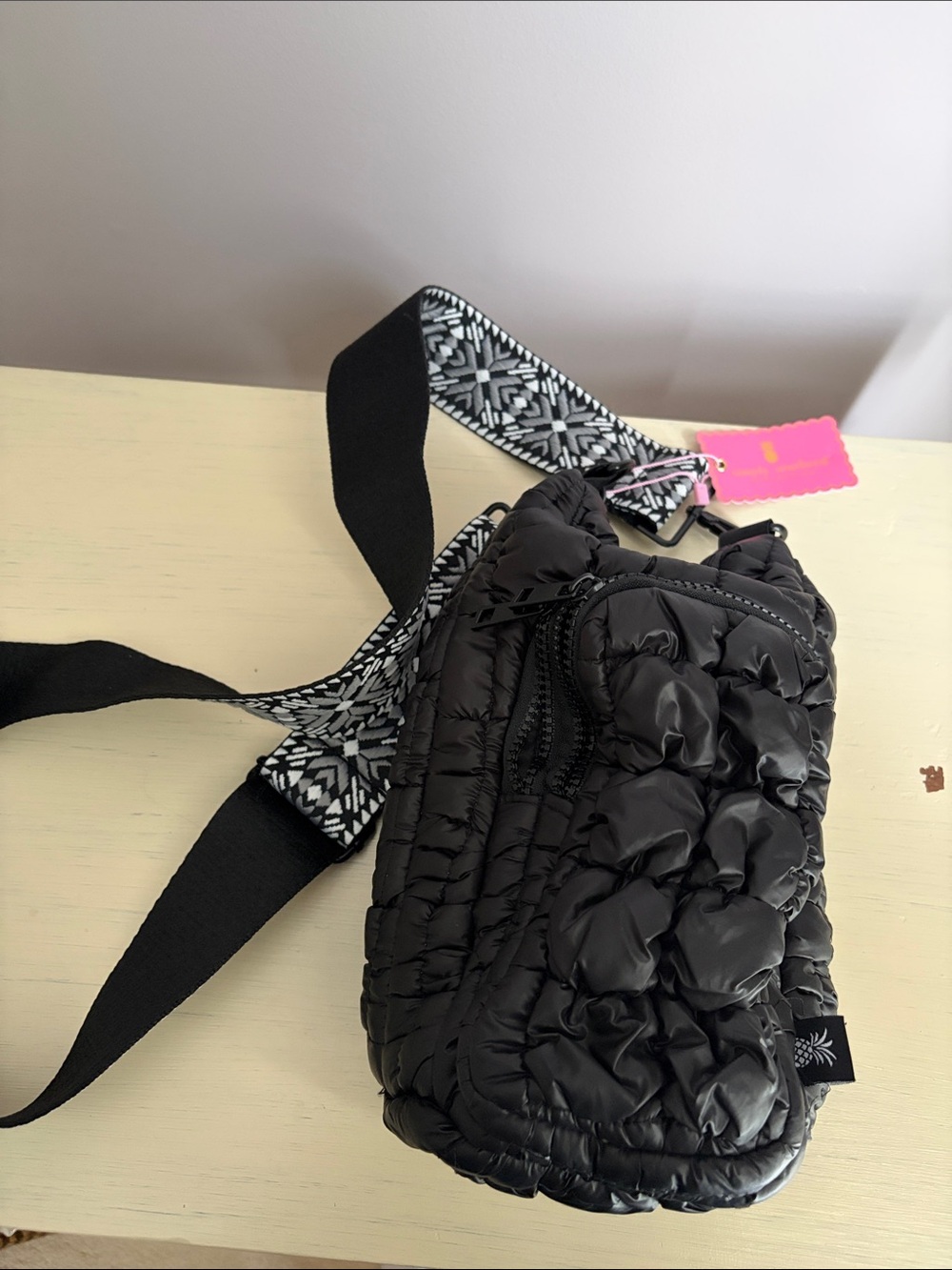 NWT Simply Southern Black Quilted Bottle Bag with Aztec Pattern Strap